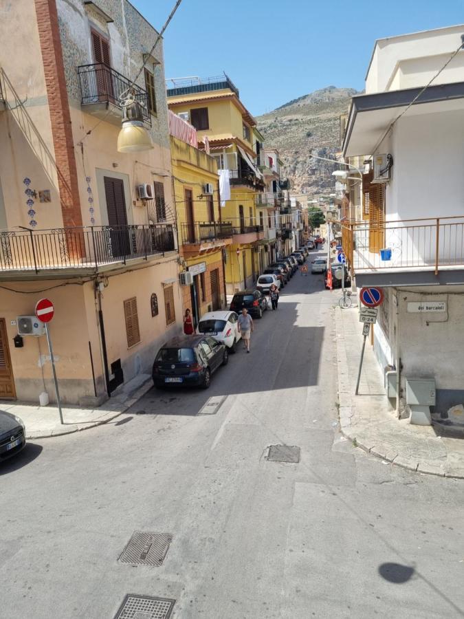 L'Angolo Dei Barcaioli Appartement Palermo Buitenkant foto