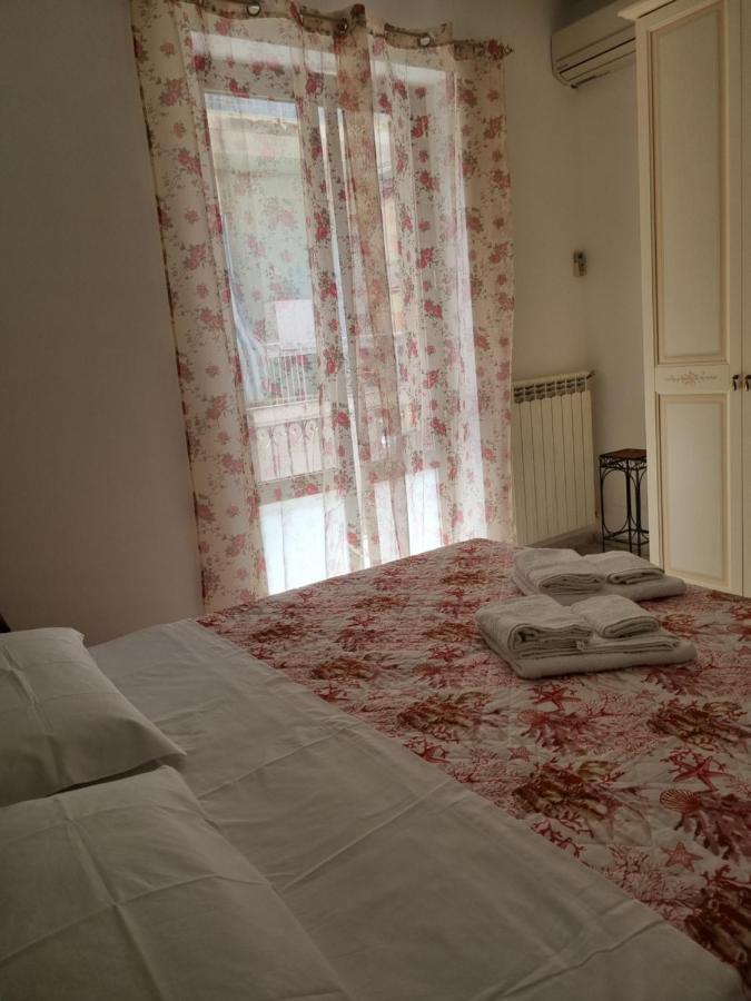 L'Angolo Dei Barcaioli Appartement Palermo Buitenkant foto