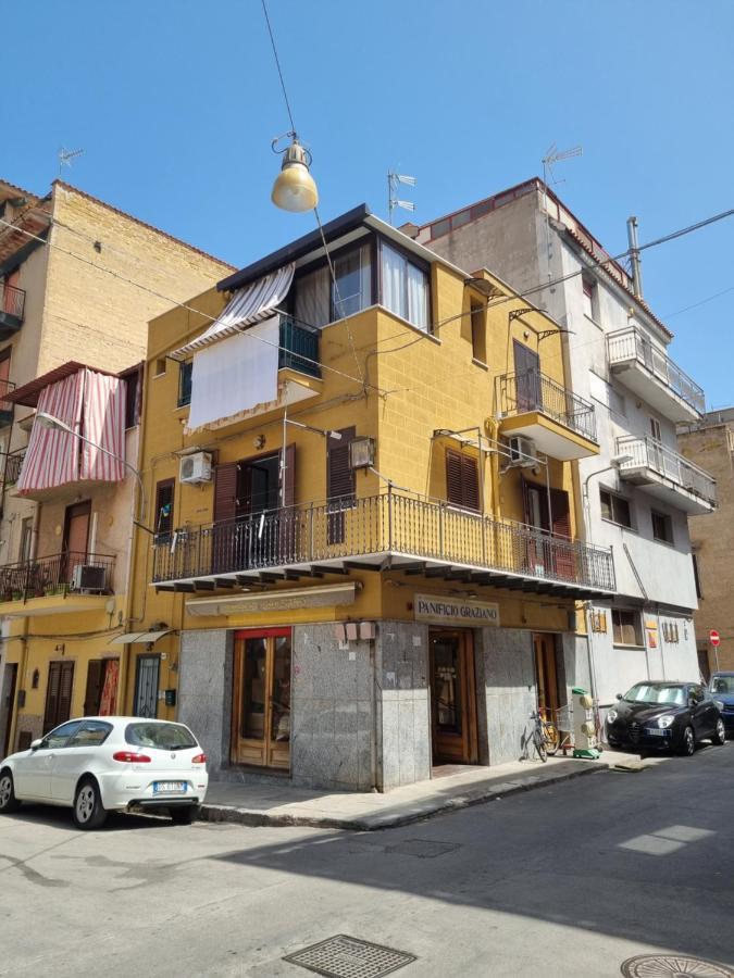 L'Angolo Dei Barcaioli Appartement Palermo Buitenkant foto
